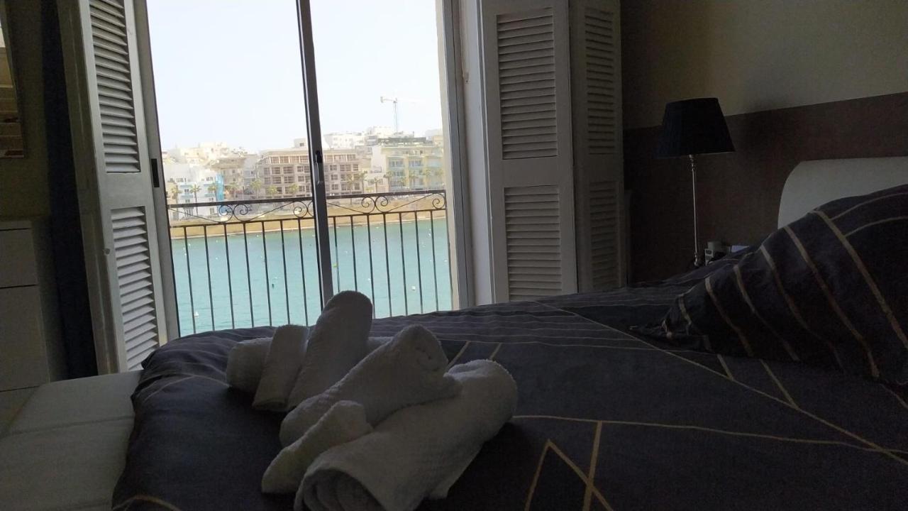 Sea View 2 Bedroom Apartment Marsaskala Luaran gambar